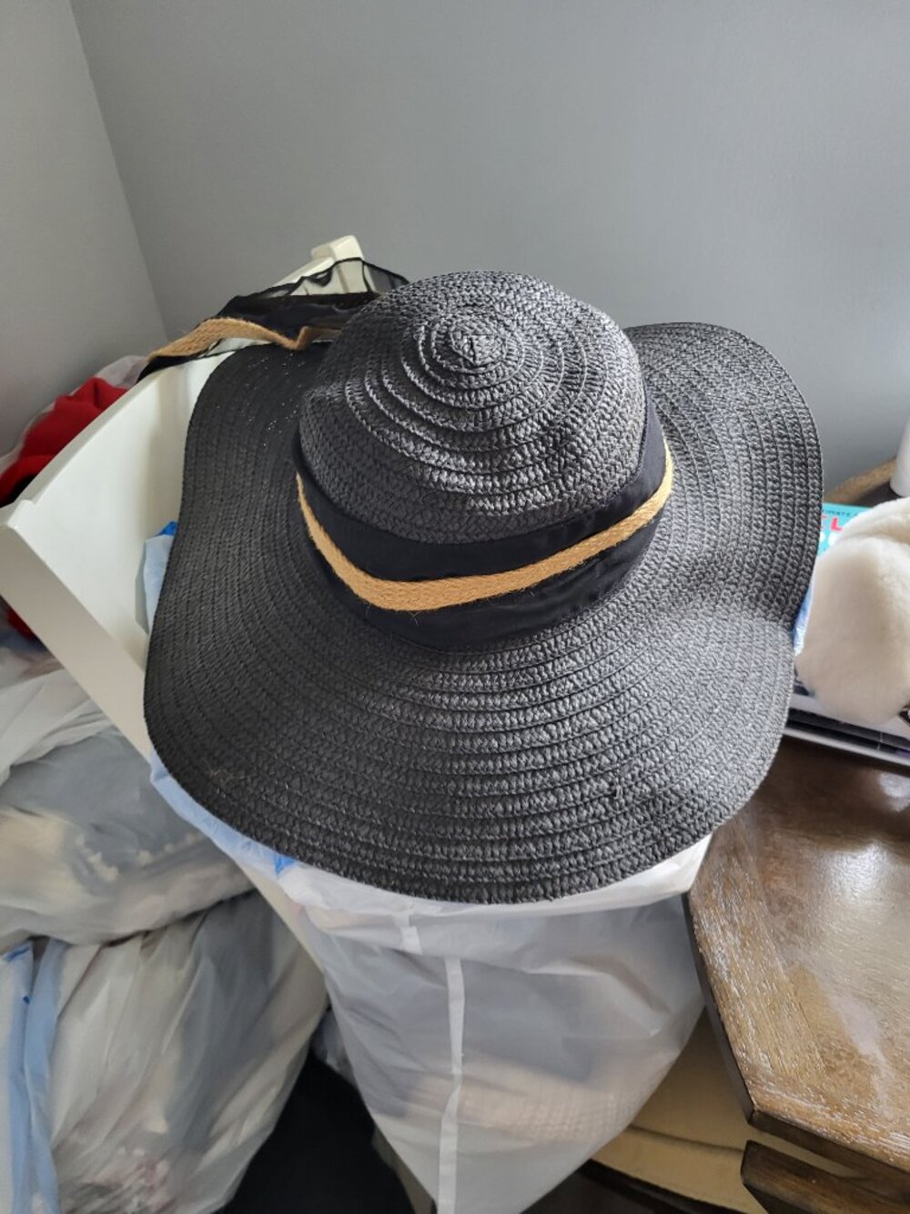 Sun Hat - Picture 2 of 3